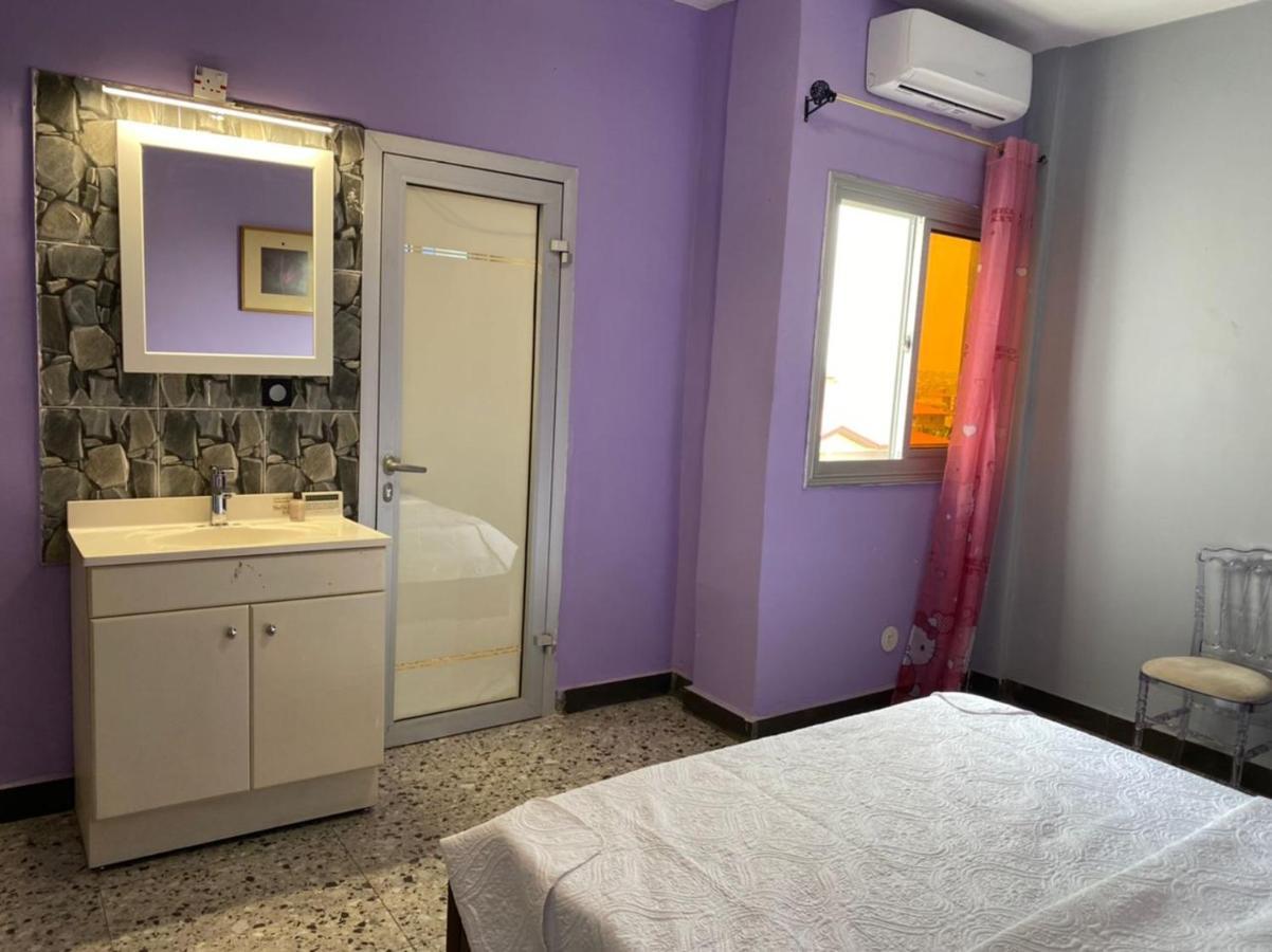Happy Residences Japoma Stadium ドゥアラ エクステリア 写真